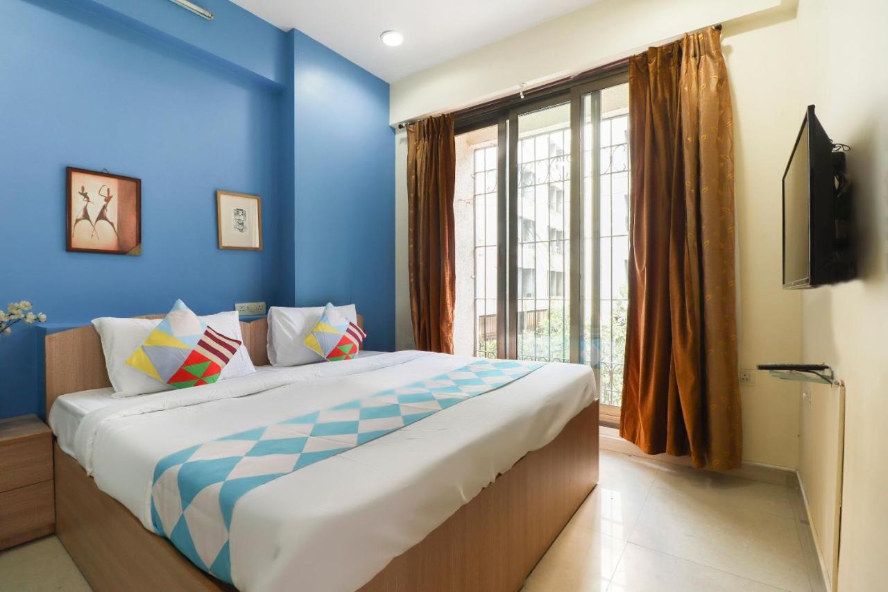 Oyo 79233 Hotel Hive Stays Kochi Buitenkant foto
