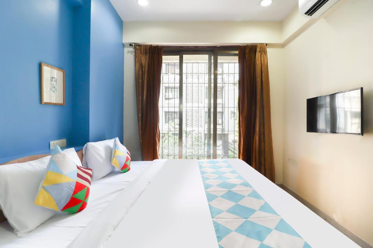 Oyo 79233 Hotel Hive Stays Kochi Buitenkant foto